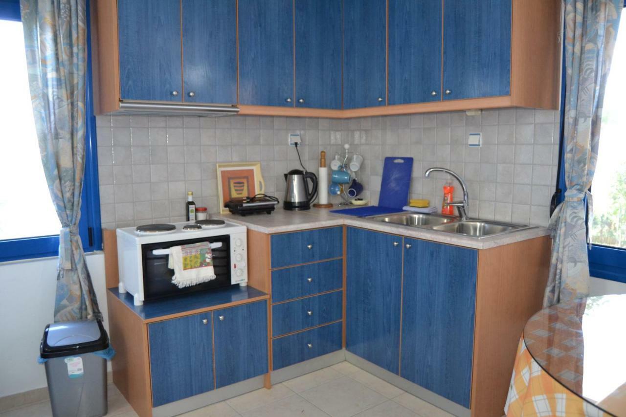 Sofia Apartment Léntas Buitenkant foto